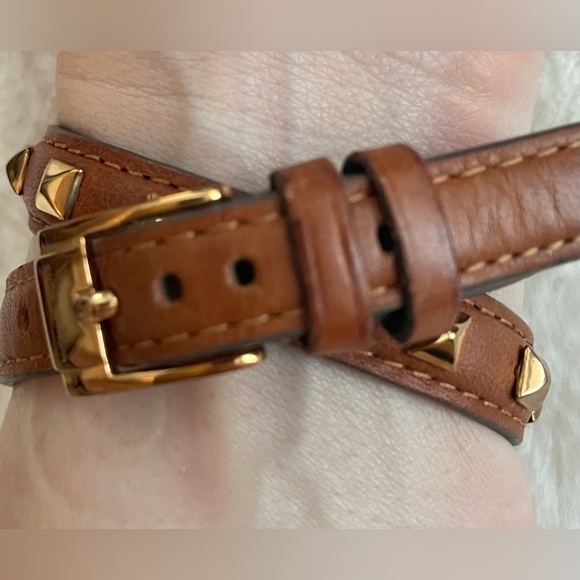 Michael Kors brown/rose gold studded watch with box - Picture 3 of 5